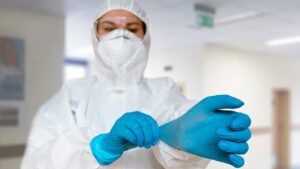Escasez de materias primas golpea a la industria transformadora del plástico