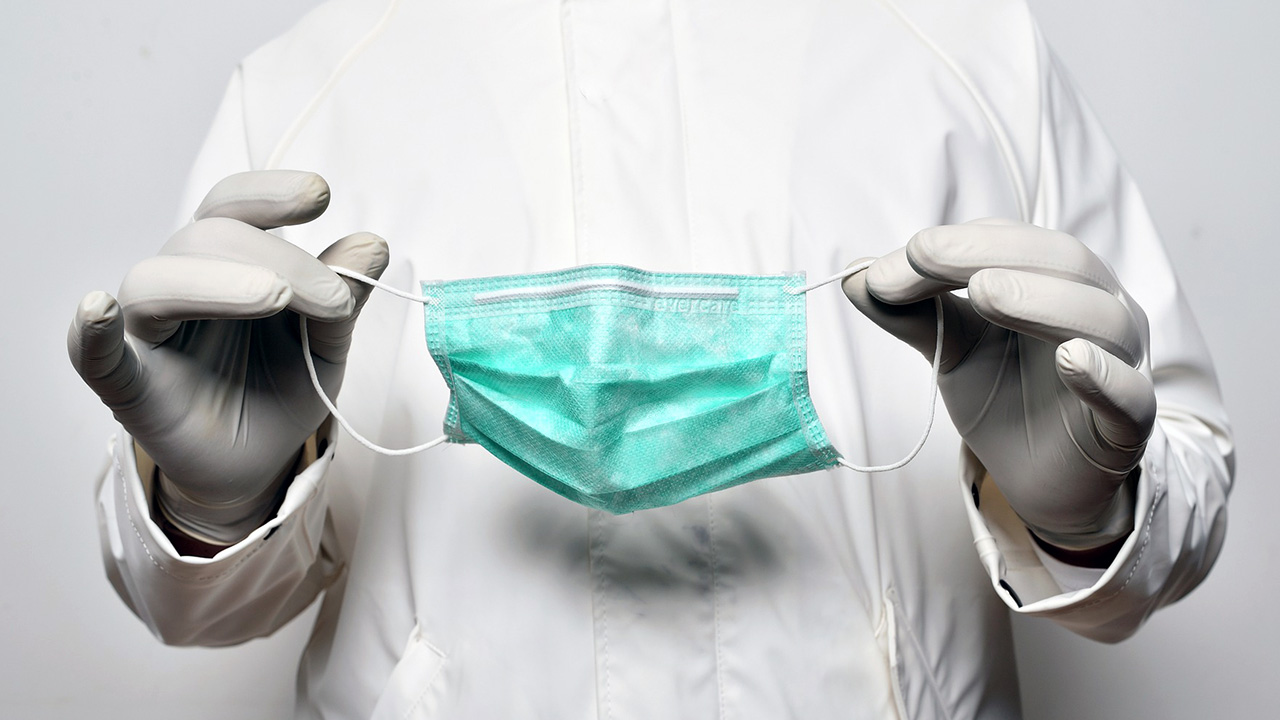 Recomendaciones para desechar guantes, cubrebocas y caretas
