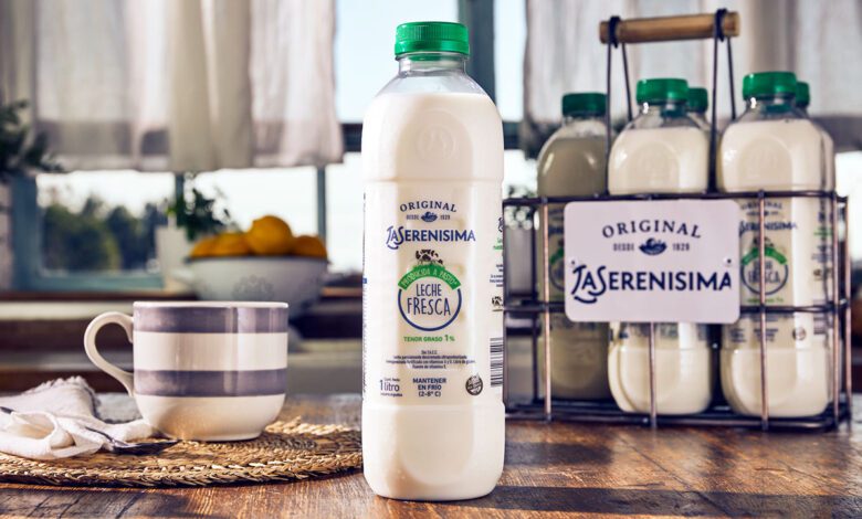 Botellas transparentes de PET/PCR: la novedad de Amcor para el mercado lácteo argentino