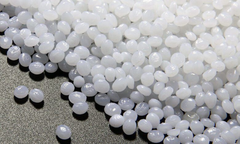 Escasez de materias primas cambia patrones comerciales de la Industria del Plástico