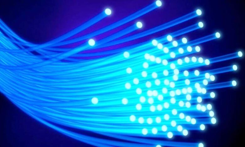 Fibra óptica de plástico ¿Cuáles son sus ventajas sobre la fibra tradicional?