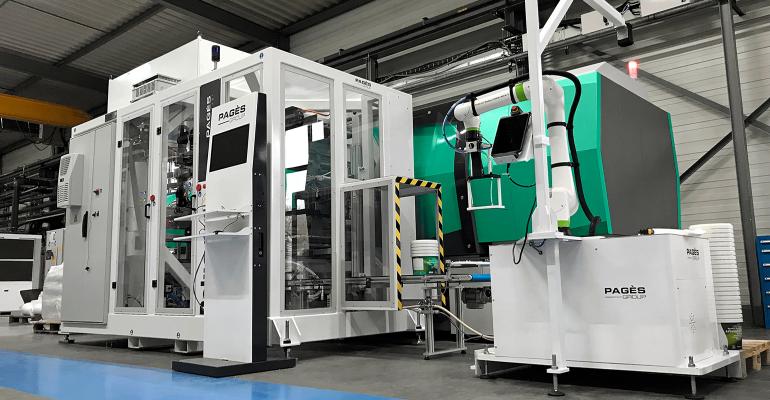 Celda de moldeo automatizada produce envases de paredes delgadas con contenido reciclado