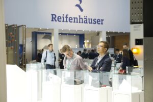 Reifenhäuser muestra en la K 2022 cómo usar la sostenibilidad como motor de éxito