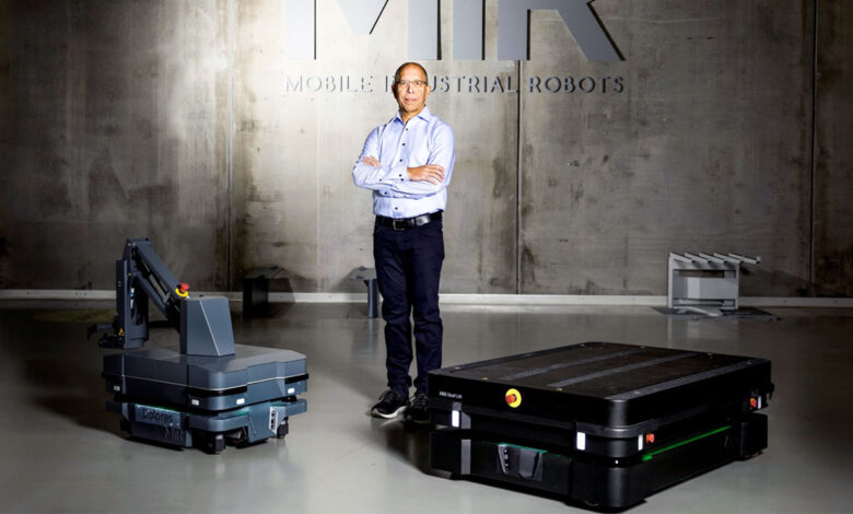 MiR y AutoGuide Mobile Robots se fusionan para simplificar la automatización de la logística