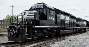 ¿Descarrilamiento de tren en Ohio afectará el precio del cloruro de vinilo?