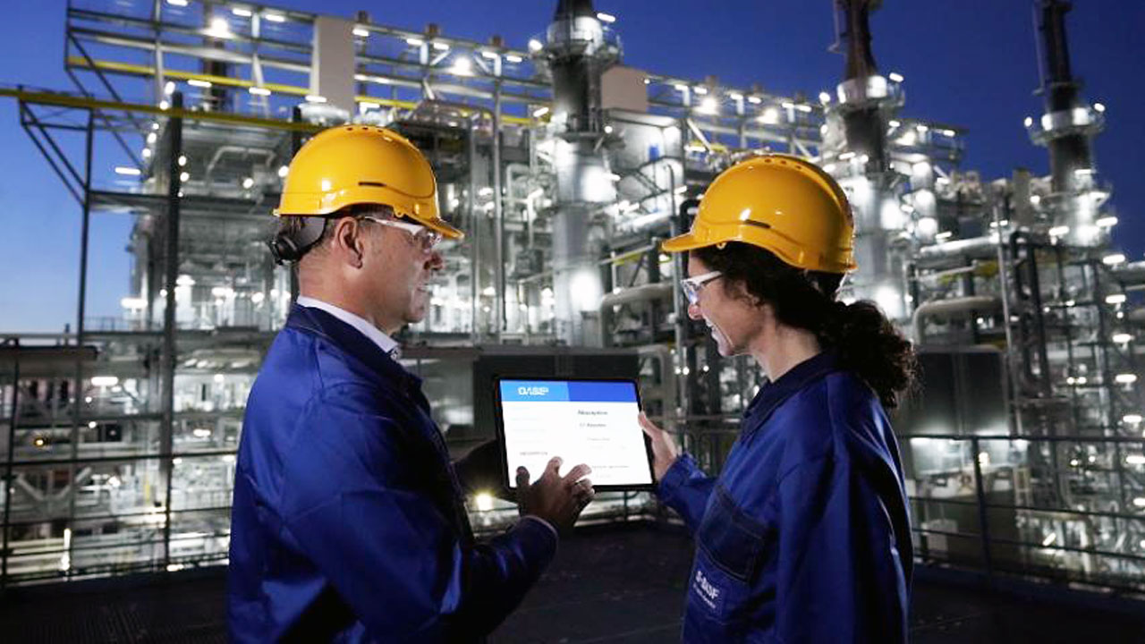 Messer invierte en recuperación de carbono con tecnología de tratamiento de gases de BASF