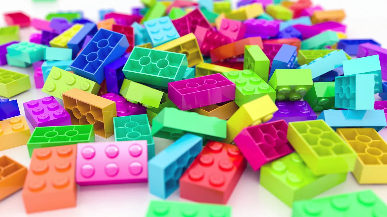 Lego abandona sus planes de fabricar blocks a partir de botellas de plástico recicladas